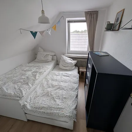 Heita An Der Nordsee Mit Xl-garten & Spielhaus Holiday home Holtgast
